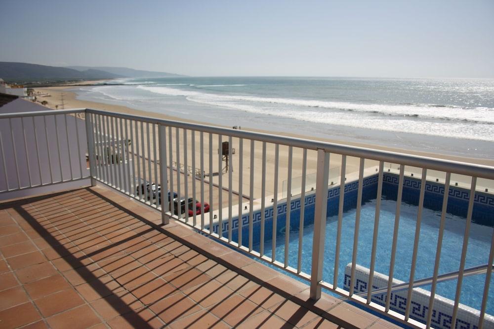 Apartamentos Playa Barbate Buitenkant foto